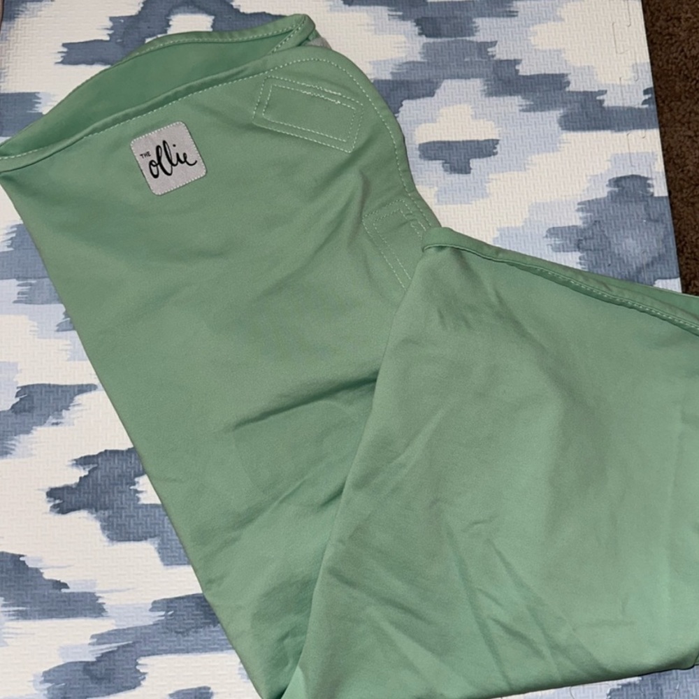 Ollie swaddle